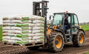 Rough-Terrain-Forklifts-in-Agriculture