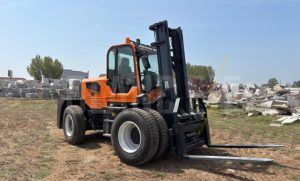 4x4 forklift on outdoor yard ground for dealer and importer selection