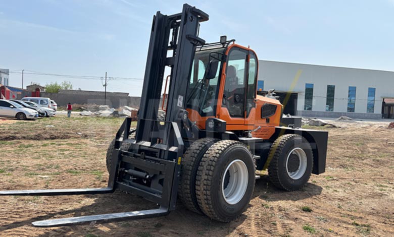 blanc-ele-rt6-all-terrain-forklift